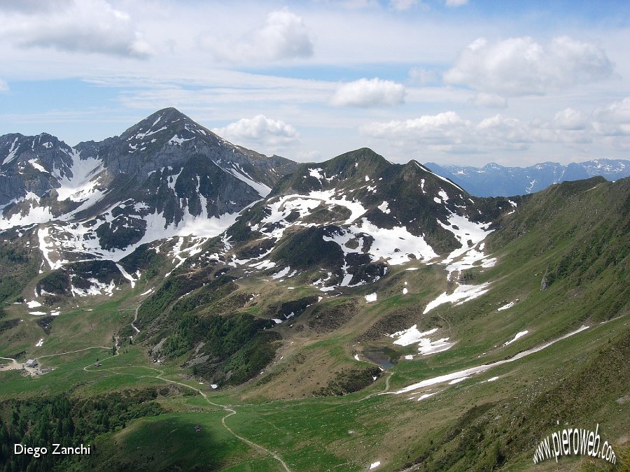 9-dal Passo Lemma verso il Cavallo.JPG - 9-Dal Passo Lemma verso il Cavallo